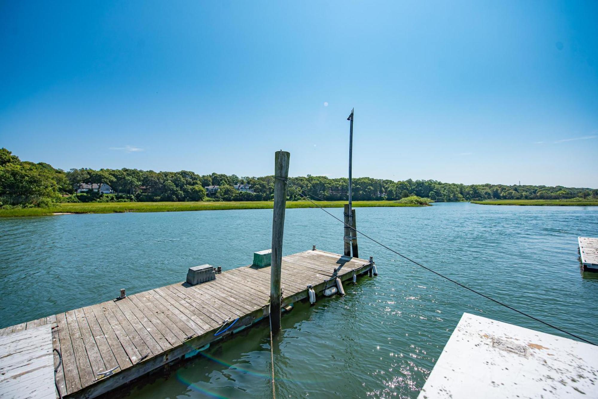 Nature'S Paradise: Private Dock & Water Views Mattituck المظهر الخارجي الصورة